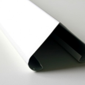 Ламель для жалюзийного забора Твинго, шаг 55 мм, двустороннее полимерное матовое покрытие, RAL 9003 Белый